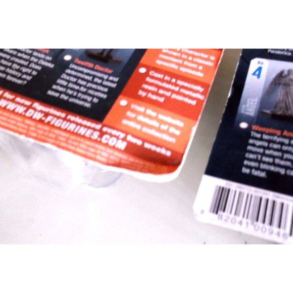 DOCTOR WHO FIGURINE COLLECTION  2 figurines HALF FACE MAN #41,Eleventh Doctor #1 - Picture 7 of 7